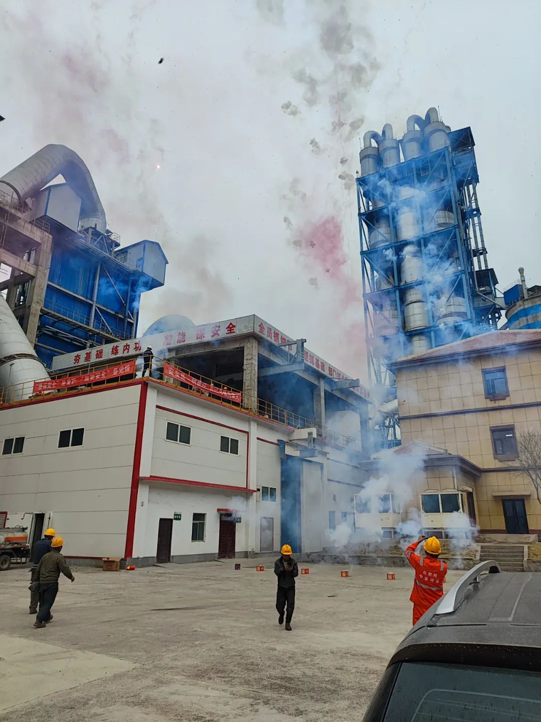 甘肅天水祁連山水泥窯頭窯尾收塵器改造項目順利驗收點(diǎn)火